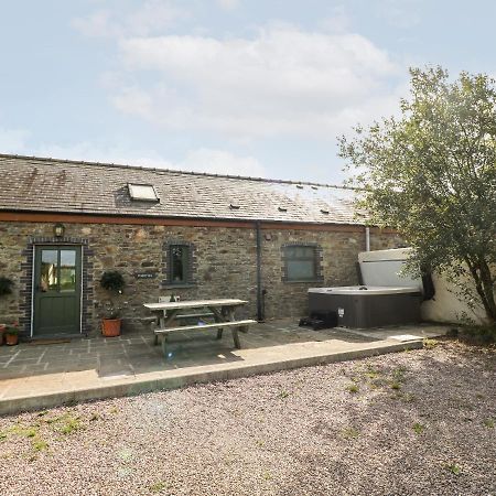 2 Fenton Home Farm Haverfordwest Bagian luar foto